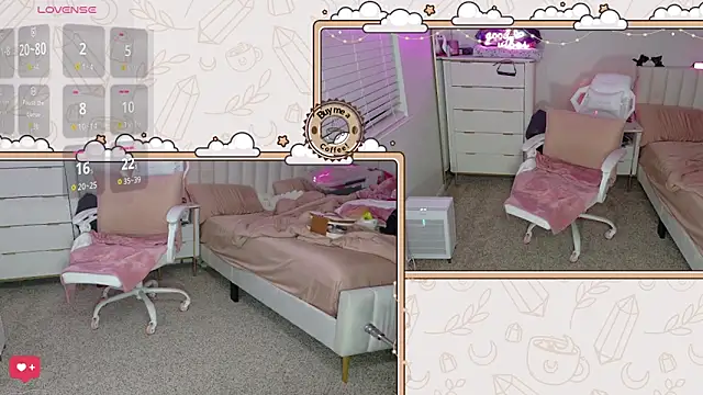 Snapshot of ithuriella chatting on 05.20.26 ithuriella online show from 05.20.26