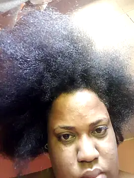 Karamelsaus online show from 10.02.25