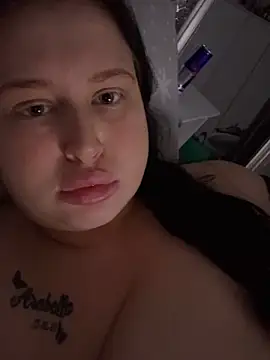 brunetteGirl274 online show from 10.12.25