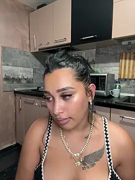 JaneetDeea online show from 10.20.25