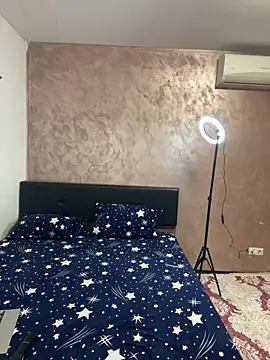 JaneetDeea online show from 11.15.25