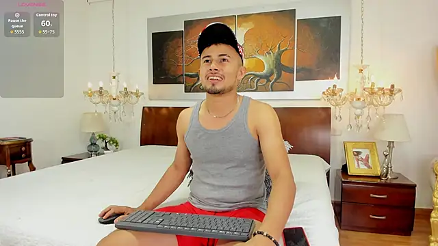 Valentiinoss online show from 01.15.26