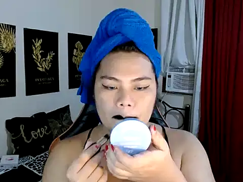 TSbrianaHugeCock online show from 12.04.25