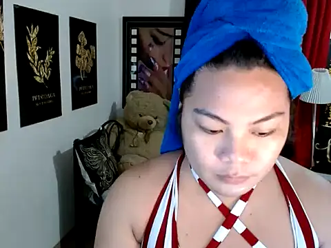 Snapshot of TSbrianaHugeCock chatting on 04.18.26 TSbrianaHugeCock online show from 04.18.26