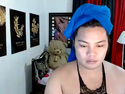 Snapshot of TSbrianaHugeCock chatting on 05.03.26 TSbrianaHugeCock online show from 05.03.26