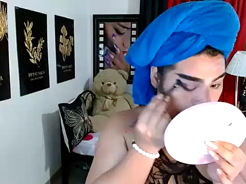 Snapshot of TSbrianaHugeCock chatting on 05.04.26 TSbrianaHugeCock online show from 05.04.26