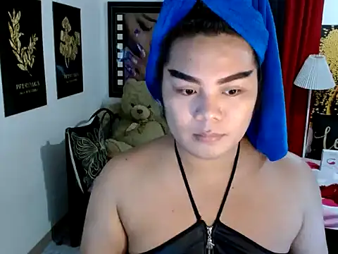 Snapshot of TSbrianaHugeCock chatting on 05.09.26 TSbrianaHugeCock online show from 05.09.26