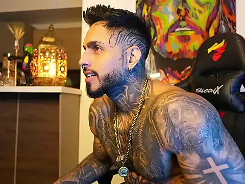 logan hugh8 online show from 10.07.25