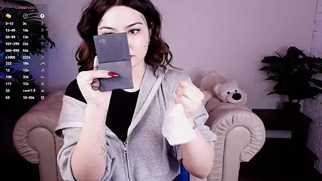 Dark Moni online show from 02.25.26