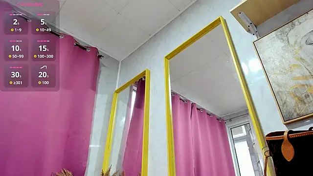 AryaFey online show from 10.04.25