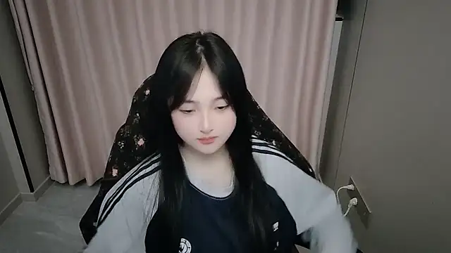 xxz98 online show from 04.08.26