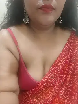 Snapshot of Aunty_Boy_143 chatting on 07.28.26 Aunty Boy 143 online show from 07.28.26