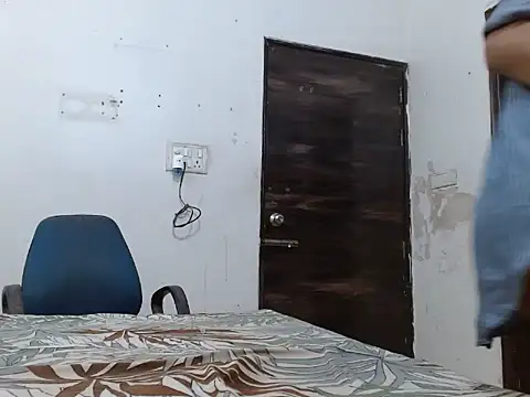 soya queen online show from 10.24.25