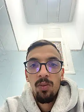 Snapshot of HardArabian@xh chatting on 01.08.26 HardArabianxh online show from 01.08.26