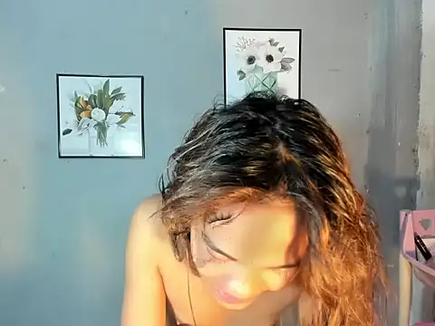 TS gorgeousJhem online show from 04.08.26