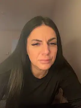 Torry 69 online show from 10.17.25