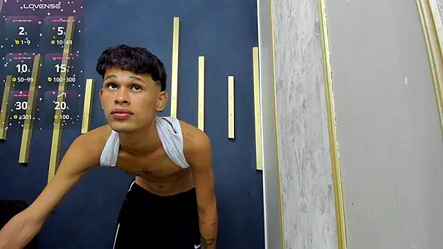 Snapshot of Just_D4v7 chatting on 10.11.25 Just D4v7 online show from 10.11.25