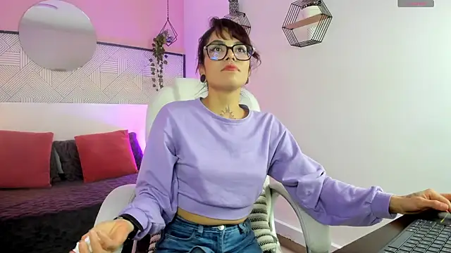 Esmeralda CO online show from 10.28.25