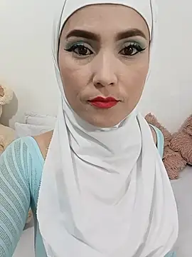 Snapshot of jamila_zair chatting on 07.03.26 jamila zair online show from 07.03.26