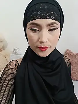 Snapshot of jamila_zair chatting on 07.09.26 jamila zair online show from 07.09.26