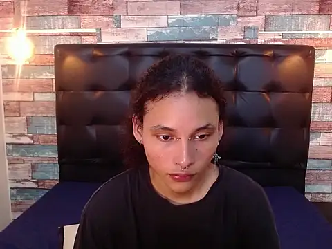 Andrew Landry online show from 10.06.25