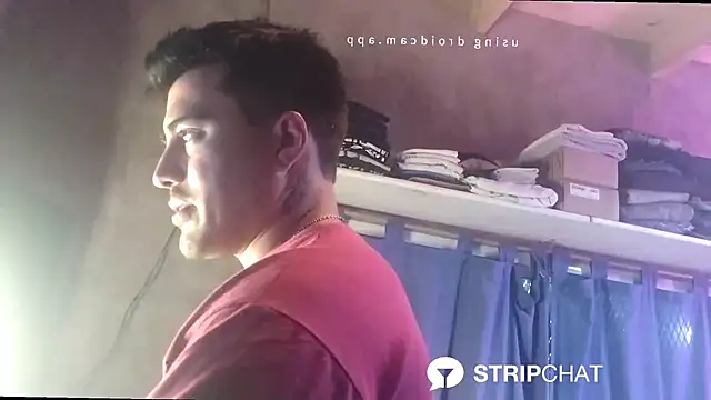 Snapshot of parca13 chatting on 12.05.25 parca13 online show from 12.05.25