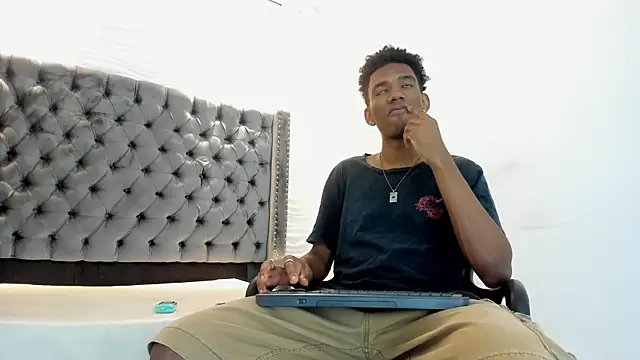 nero reyd online show from 10.09.25