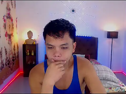 Snapshot of XExtraServiceManX chatting on 01.07.26 XExtraServiceManX online show from 01.07.26