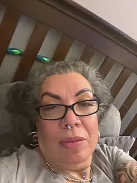 dieseldame1313 online show from 02.12.25