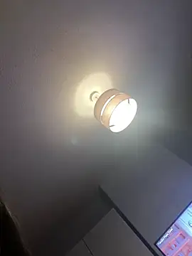 sexyBrunettex1 online show from 05.17.26