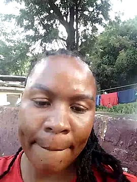 Snapshot of _bev chatting on 02.22.26 bev online show from 02.22.26