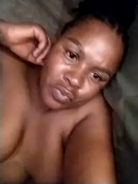 Snapshot of _bev chatting on 02.23.26 bev online show from 02.23.26