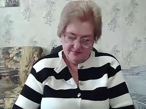 Renata62011 online show from 11.21.25