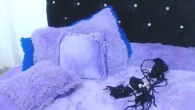 Gabi Jhons 23 online show from 11.05.25