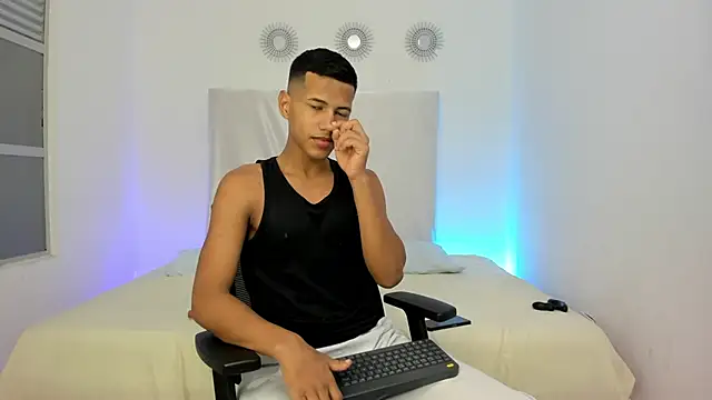 KingStark  online show from 10.01.25