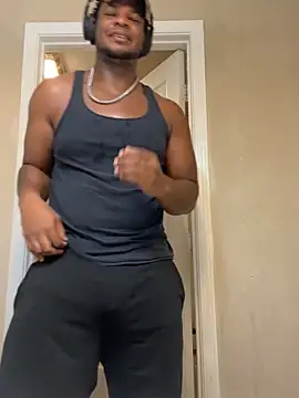 KeYBuMp323 online show from 10.18.25