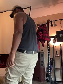 KeYBuMp323 online show from 10.29.25