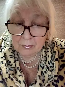 Alexia64231 online show from 11.03.25