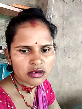 Snapshot of Sanjna_cuty chatting on 09.19.25 Sanjna cuty online show from 09.19.25