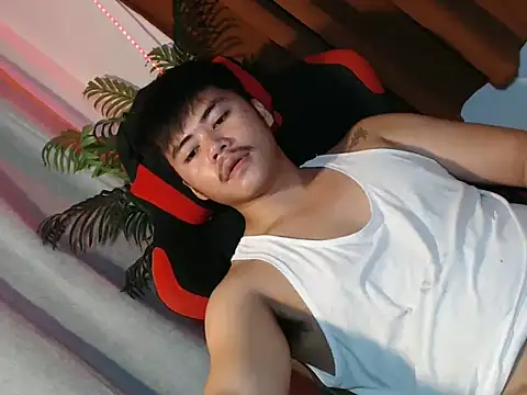 hot emman online show from 06.08.26