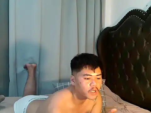 Snapshot of hot_emman chatting on 07.24.26 hot emman online show from 07.24.26