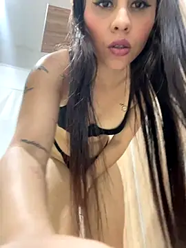 LuluMonroe Eup online show from 10.02.25