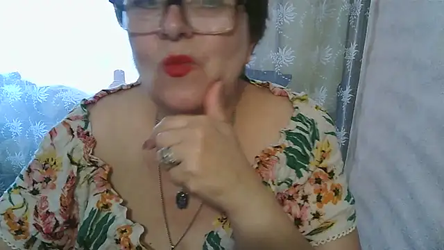Snapshot of VeronicaGold511 chatting on 07.01.26 VeronicaGold511 online show from 07.01.26