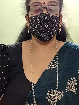 sweet-lotus online show from 09.18.25