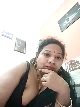 Cute-Janvi20 online show from 10.28.25