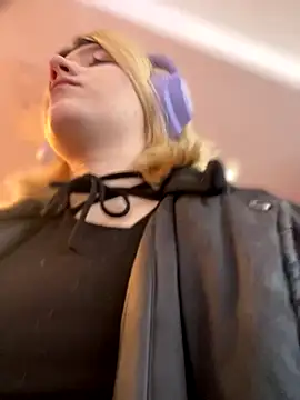 Cherry   Blossom online show from 10.12.25