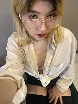 Cherry   Blossom online show from 12.15.25