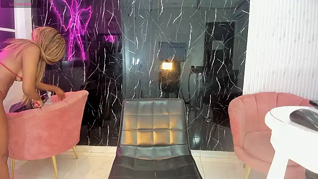 Nini Beyker online show from 03.07.26