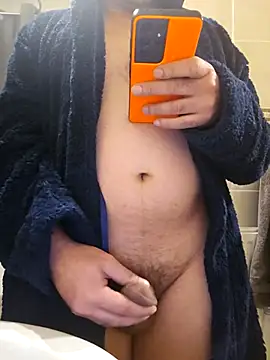 Snapshot of Chubbyfatty000 chatting on 11.29.25 Chubbyfatty000 online show from 11.29.25