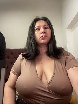 victoriadaniela online show from 01.16.26